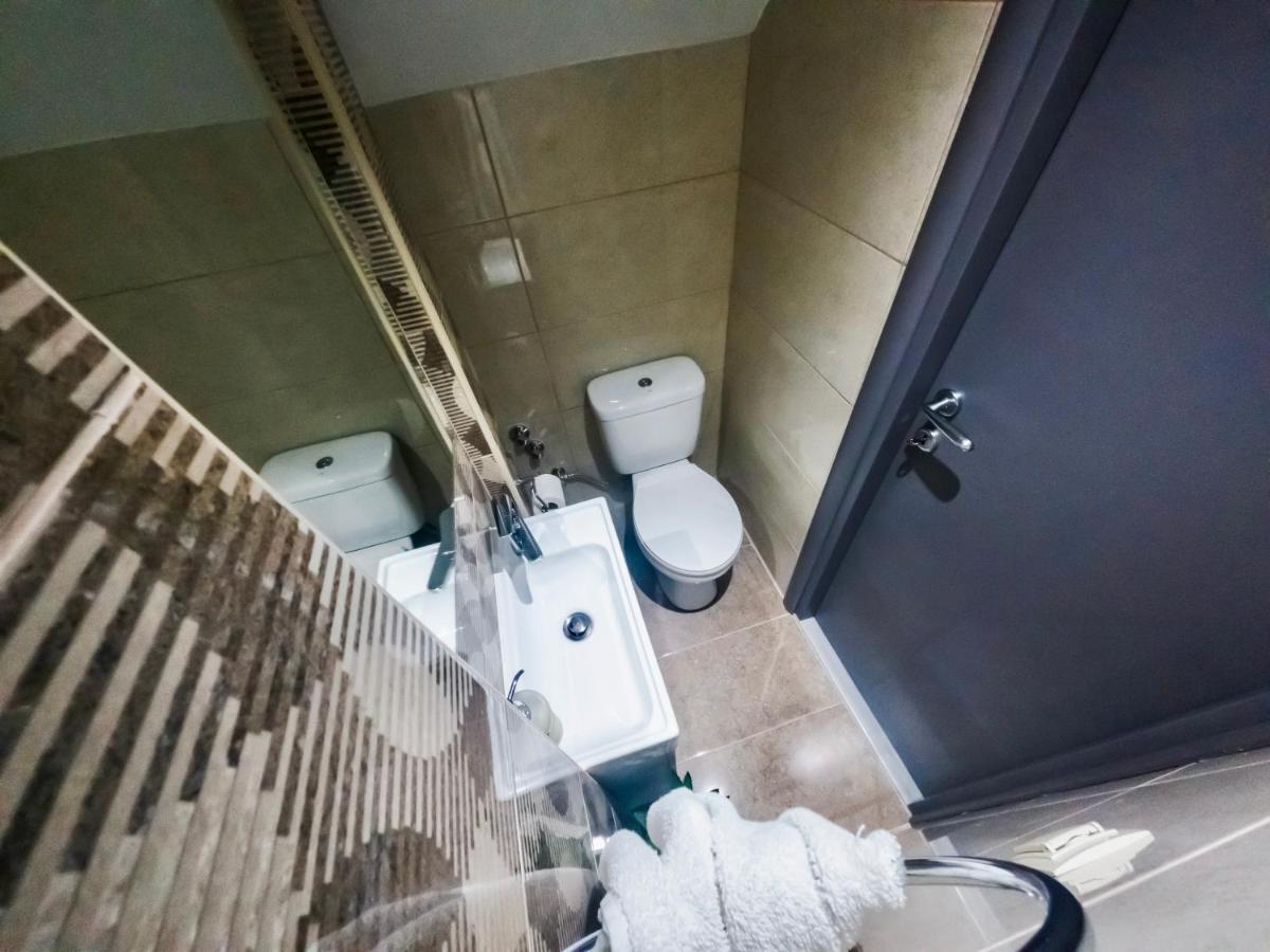Stylishly Decorated House - Free Private Parking! Apartment Heraklion  Ngoại thất bức ảnh