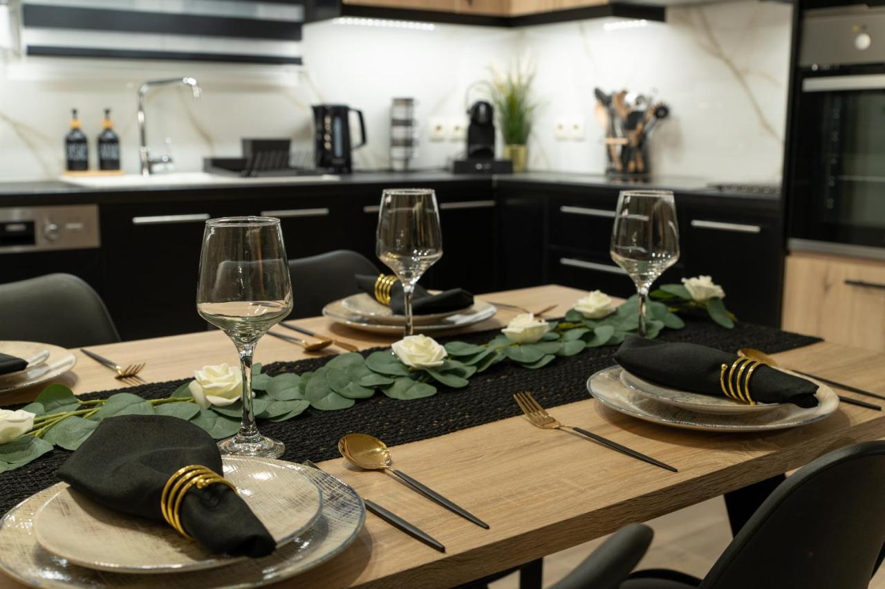 Stylishly Decorated House - Free Private Parking! Apartment Heraklion  Ngoại thất bức ảnh
