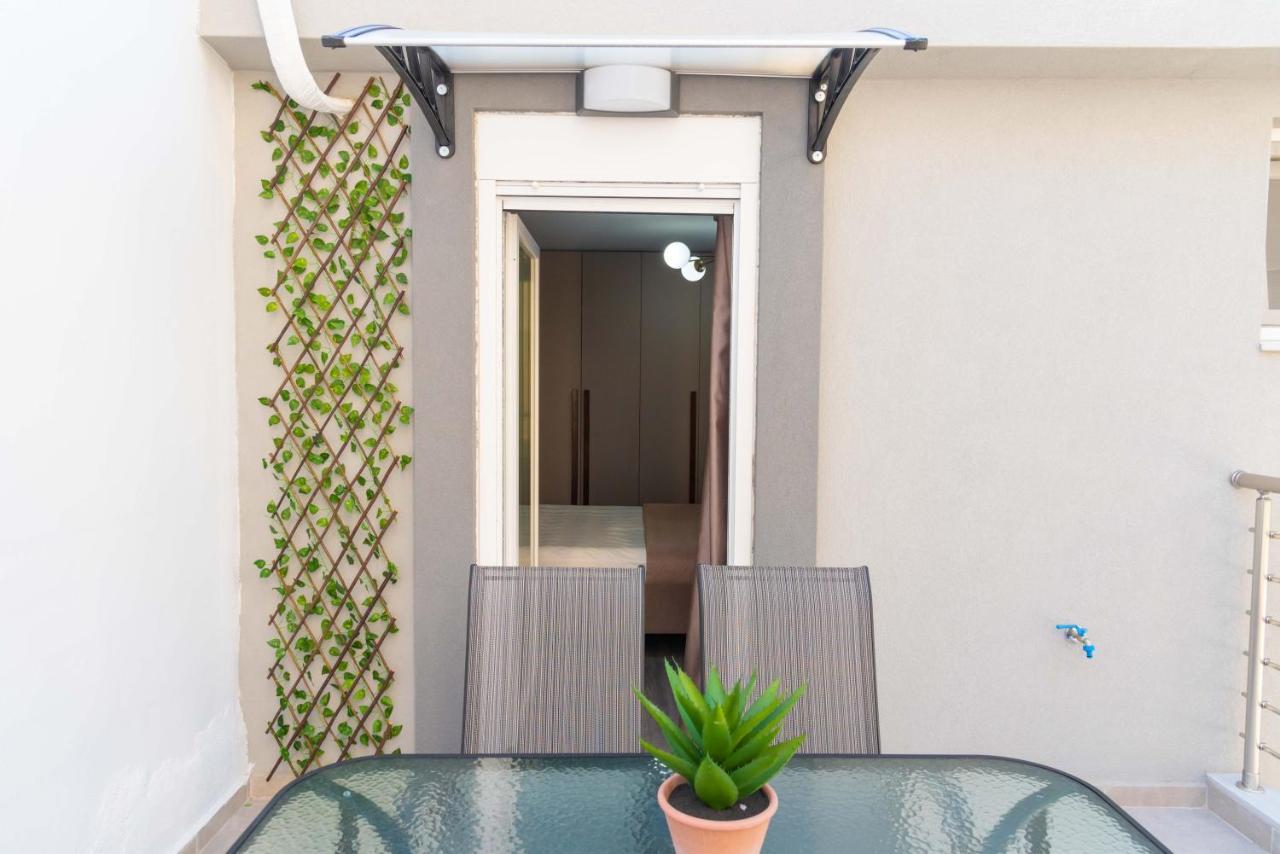 Stylishly Decorated House - Free Private Parking! Apartment Heraklion  Ngoại thất bức ảnh